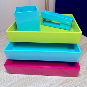 Poppin Acrylic Desk Set